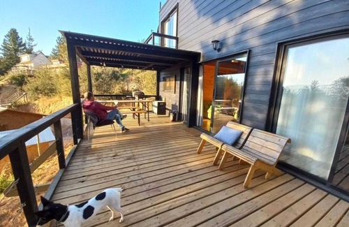 Talca Cabine | Hermosa cabaña con vista al lago Vichuquén - Región del Maule, Chile