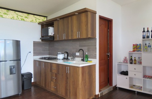 Guatape Cabine | Hermosa Cabaña en Guatapé con Jacuzzi y Cocina. Hermoso Paisaje