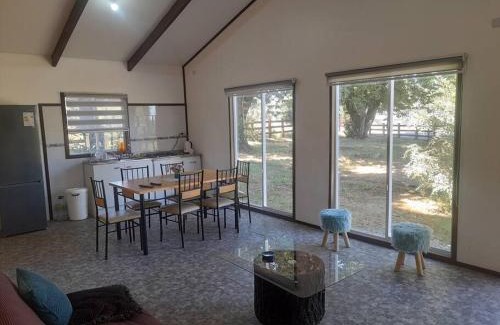 Cunco Maison | Hermosa cabaña en parcela a 500 metros del centro.