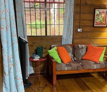 San Isidro de El General Maison | Hermosa Cabaña equipada, en medio de zonas verdes