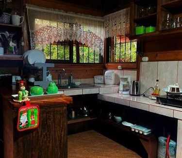 San Isidro de El General Maison | Hermosa Cabaña equipada, en medio de zonas verdes