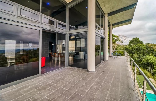 Jaco Maison | Hermosa Clouds One Bedroom
