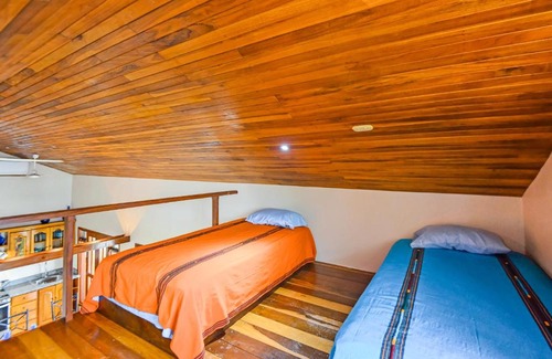 Jaco Maison | Hermosa Point