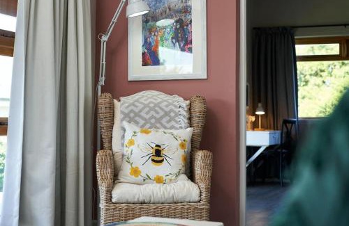 Chintsa Maison | HERON COTTAGE - for your seaside holiday.