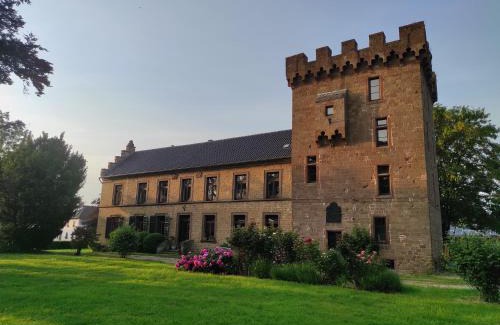 Heimbach Appartement | Herrenhaus Burg Vlatten