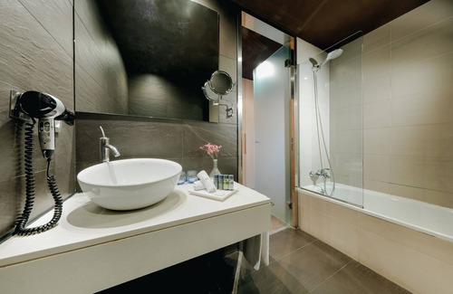 Castanos Hôtel | Hesperia Bilbao