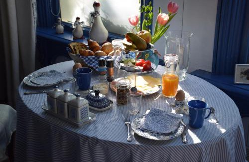 Twisk Lit Et Petit-Déjeuner | Het Twiscker Huys