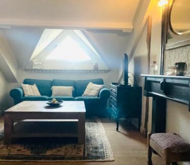Vucht Maison | Het Wolvennest