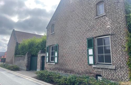 Vucht Maison | Het Wolvennest
