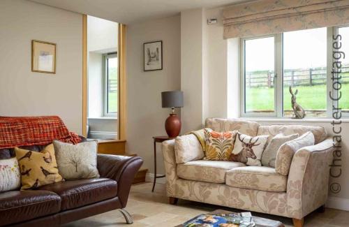 Bourton Maison | Hetty's Stables