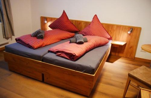 Kleinvach Hôtel | Heuhotel und Gästehaus Kohlstädt
