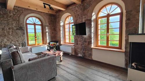 Buhlau Appartement | HexenburgbeiDresden 3 Zimmer Architektengaleriewohnung mit eigener Sauna, 2 Kaminen - Nähe Sächsische Schweiz