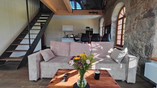 Buhlau Appartement | HexenburgbeiDresden 3 Zimmer Architektengaleriewohnung mit eigener Sauna, 2 Kaminen - Nähe Sächsische Schweiz