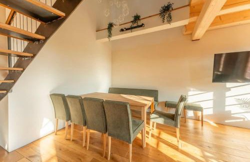Buhlau Maison | HexenburgbeiDresden 4 Zimmer Architektengaleriewohnung mit Whirlwanne, Kamin und Balkon - Nähe Sächsische Schweiz