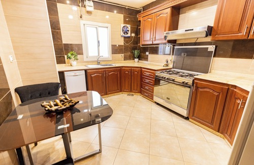 Taqseem Laselky Appartement | Hibiscus Haven Suite