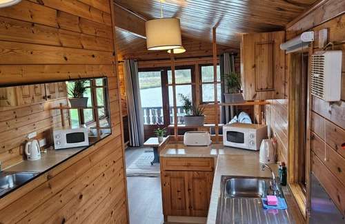 Smallburgh Location De Bateaux | Hickling Broads Lodge Houseboat