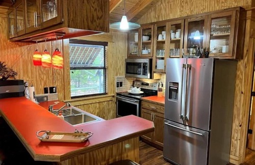 Quinlan Maison | Hickory House on Lake Tawakoni