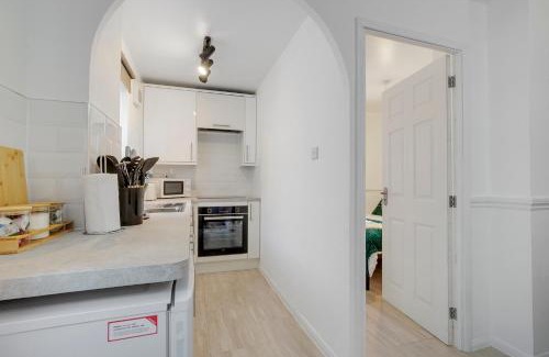 Tottenham Appartement | Hidden gem,10 Mins to Central London & Hotspur stadium with Parking Great for contractors, students, tourists, relocators