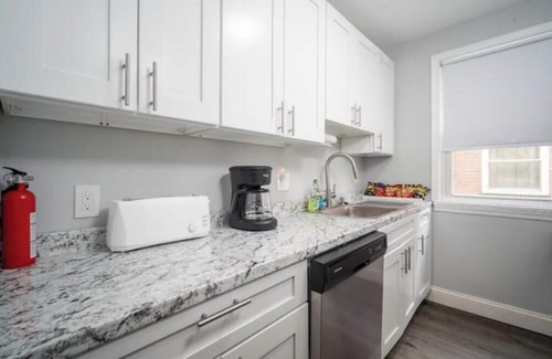 Washington Appartement | Hidden Gem Extended Stays Welcome Near Metro Train
