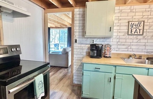 Berkeley Springs Cabine | Joyau caché dans les bois
