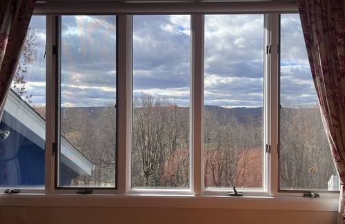 New Milford Maison | Hidden Gem on Private Road - Hike; Swim, Ski, Sauna; Relax - Repeat!