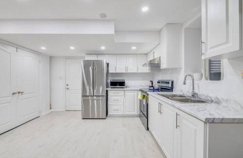 Halton Regional Municipality Appartement | Hidden Gem: Spacious Basement