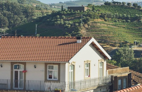 Peso da Regua Maison | Hidden Gem w/ Rooftop - City Center & Douro View