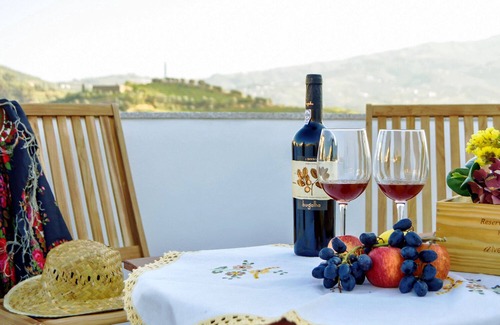 Peso da Regua Maison | Hidden Gem w/ Rooftop - City Center & Douro View