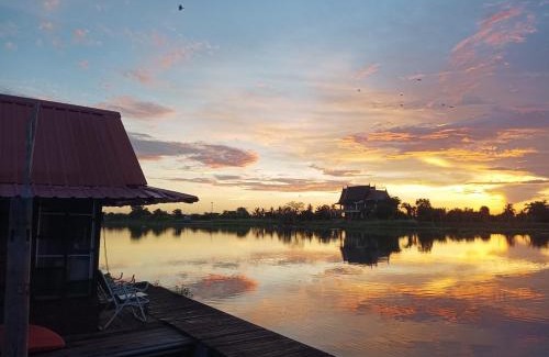 Nakhon Chai Si Maison | Hidden Holiday House