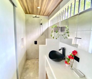 Punta Uva Appartement | Hidden jungle spot 50m from the Caribbean Sea