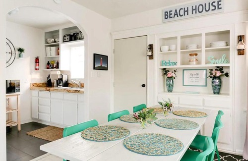 Franklin Maison | Hidden Long Beach Cottage With Private Patio and Ocean Air - NPR21-00107