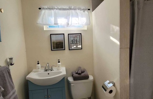 Hempstead Appartement | Hidden Oasis w/B&B option....