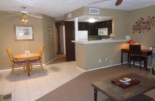 Fountain Hills Maison | HIDDEN, PEACEFUL GEM , SNOWBIRD FAVORITE IN FOUNTAIN HILLS. PET FRIENDLY