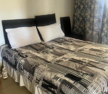 Plumstead Maison | Hidden weaver