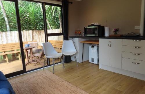 Waikanae Maison | Hide Away in Waikanae