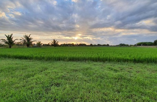 Ponneri Appartement | HIDE OUT at Medur, Pulicat Highway