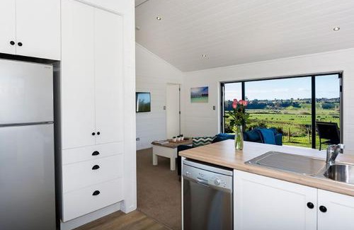 Wairoa Maison | Hideaway Cottage, Tauranga, so close to Bethlehem & Mount Manganui