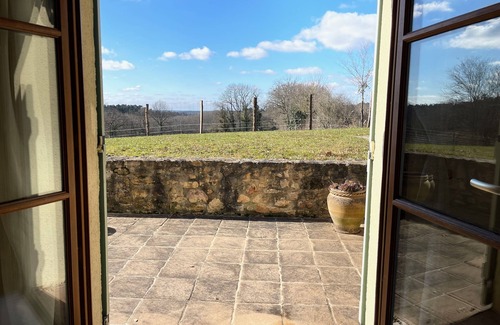 Biron Cottage | Hideaway Gite nestled under a magnificent 12th C. Chateau in beautiful Perigord