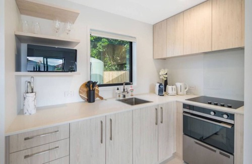 Wellington Region Maison | Hideaway in the Grove
