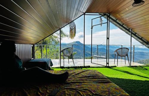 Todupulai Maison | Hideout Hills