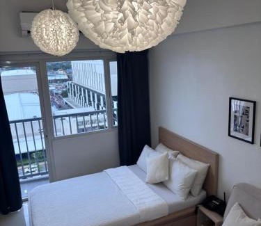 Las Pinas Appartement | Hideouts & Hangouts