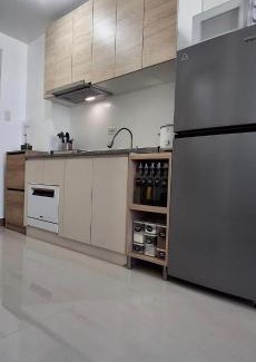 Las Pinas Appartement | Hideouts & Hangouts
