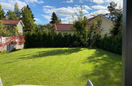 Tuusula Maison | Hienoa talo porealtaalla lähellä Helsinkiä ja lentokenttää