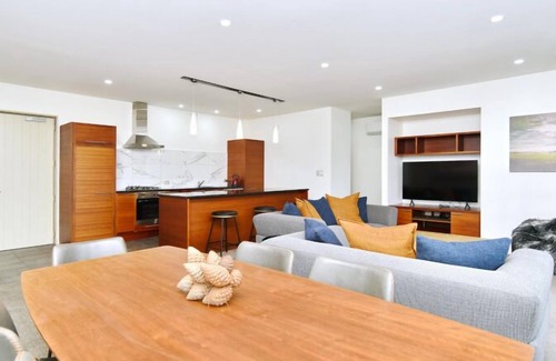 Windwhistle Appartement | High Country Villa 250-Luxury Villa in Terrace Downs