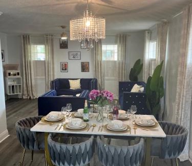 Old Aurora Villa | High End Immersive Jazz Pool Home 1 exit from French Quarter