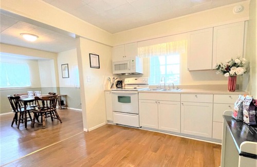 Van Wert Maison | High - Family Neighborhood, Pet Friendly