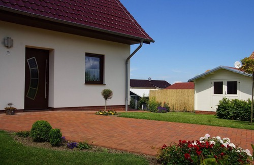 Boiensdorf Appartement | Appartement meublé de haute qualité à Boiensdorf (première location 2016)