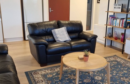Wellington Maison | High-quality apartment minutes from everywhere! Breakfast included!