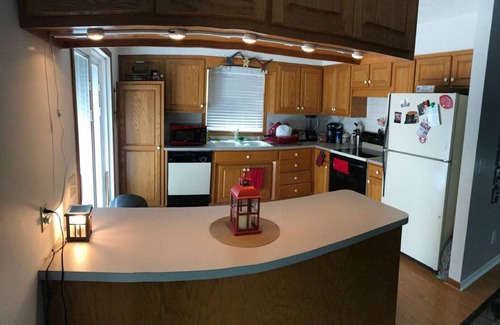 Millard Maison | High Speed Internet - Great Back Deck View - Culligan Softener & Water