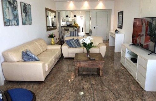 Pitangueiras Appartement | Appartement haut de gamme TOTAL MER FRONT
